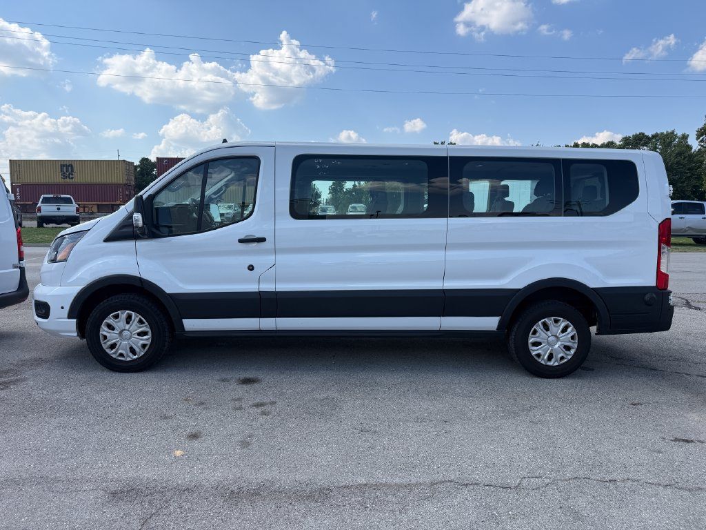 Used 2024 Ford Transit 350 XLT RWD image 6