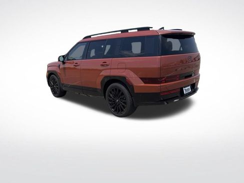 Used 2024 Hyundai Santa Fe Calligraphy AWD/4WD image 3