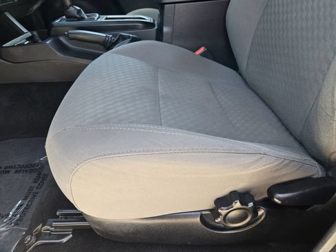 Used 2022 Toyota Tacoma SR RWD image 25