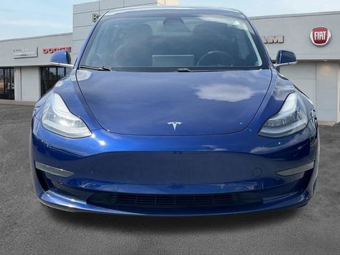 Used 2020 Tesla Model 3 Standard Range Plus RWD image 2