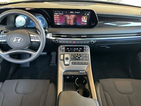 Used 2025 Hyundai Palisade Calligraphy image 10