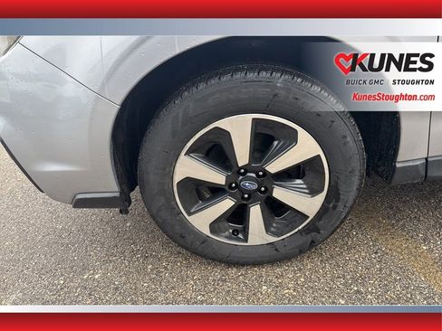Used 2017 Subaru Forester 2.5i Premium w/ All-Weather Package AWD/4WD image 15