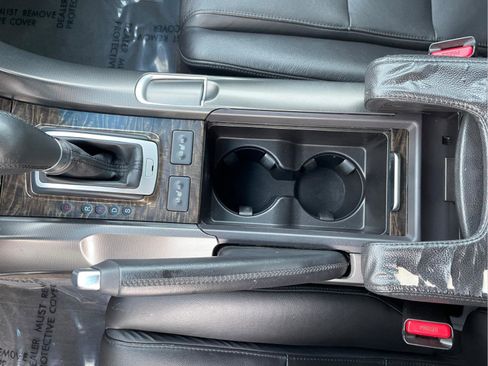 Used 2013 Acura TL image 23