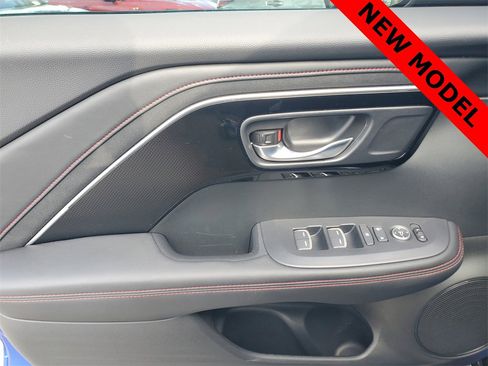 Used 2025 Acura ADX A-Spec image 20