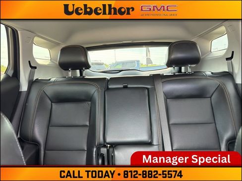 Used 2021 GMC Terrain SLT AWD/4WD image 20