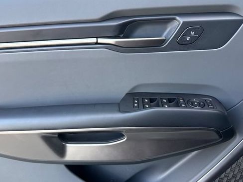 Certified 2024 Kia EV9 Light Long Range RWD image 13