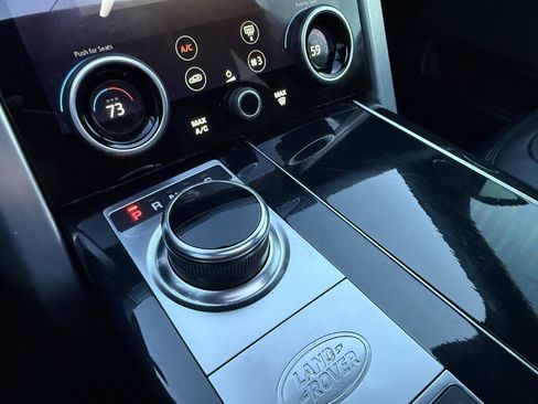 Used 2019 Land Rover Range Rover Long Wheelbase Supercharged image 23