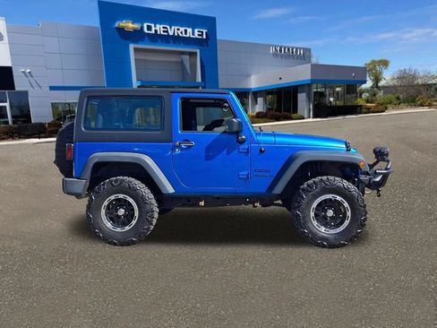 Used 2015 Jeep Wrangler Sport w/ Quick Order Package 24S AWD/4WD image 27