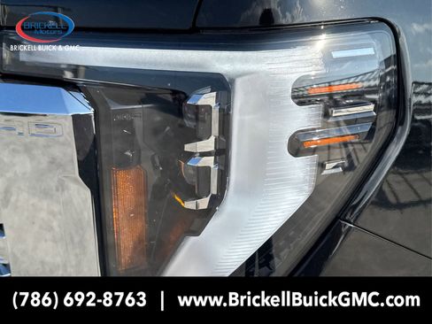 New 2025 GMC Sierra 2500 Denali image 14