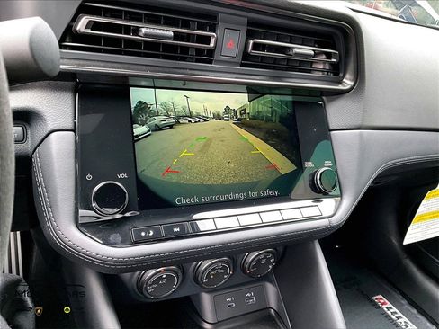 Used 2025 Nissan Z NISMO w/ Floor Mat Package image 17