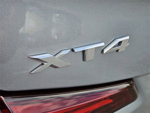 Certified 2025 Cadillac XT4 Premium Luxury image 15