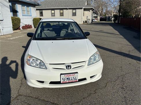 Used 2004 Honda Civic VP image 2