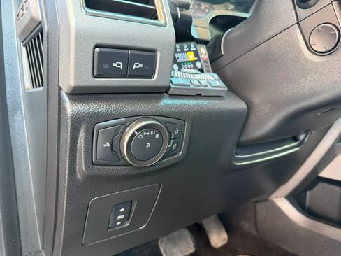 Used 2018 Ford F150 Raptor w/ Equipment Group 802A Luxury AWD/4WD image 35