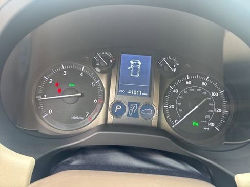 Used 2018 Lexus GX 460 Premium w/ Premium Package image 21