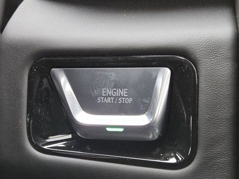 New 2026 GMC Yukon XL AT4 Ultimate w/ LPO, Illumination Package image 17