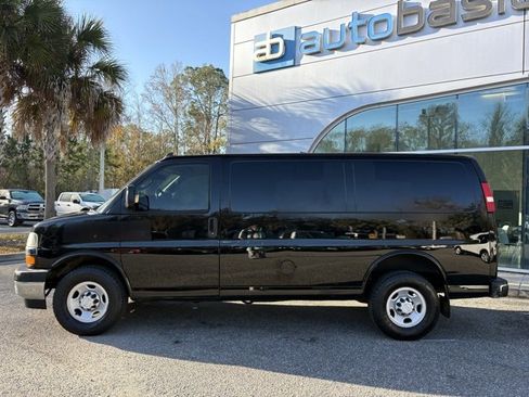 Used 2019 Chevrolet Express 2500 Work Van w/ Driver Convenience Package image 2