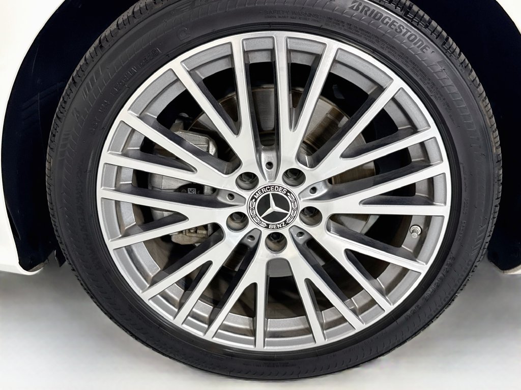 Used 2023 Mercedes-Benz CLA 250 image 30