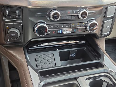 New 2026 Ford F250 King Ranch w/ Chrome Package AWD/4WD image 28