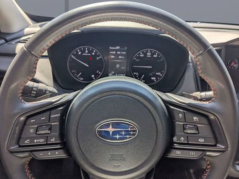 Used 2024 Subaru Crosstrek 2.5i Limited AWD/4WD image 30