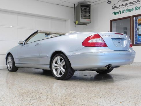 Used 2007 Mercedes-Benz CLK 350 Cabriolet image 9