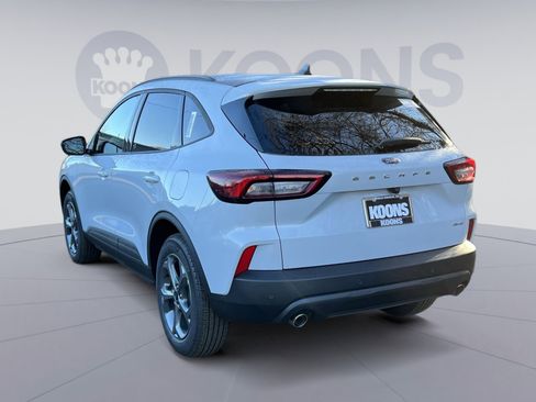 New 2026 Ford Escape ST-Line Select w/ Equipment Group 401A image 4