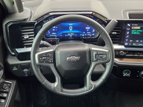 Certified 2023 Chevrolet Silverado 1500 RST image 22