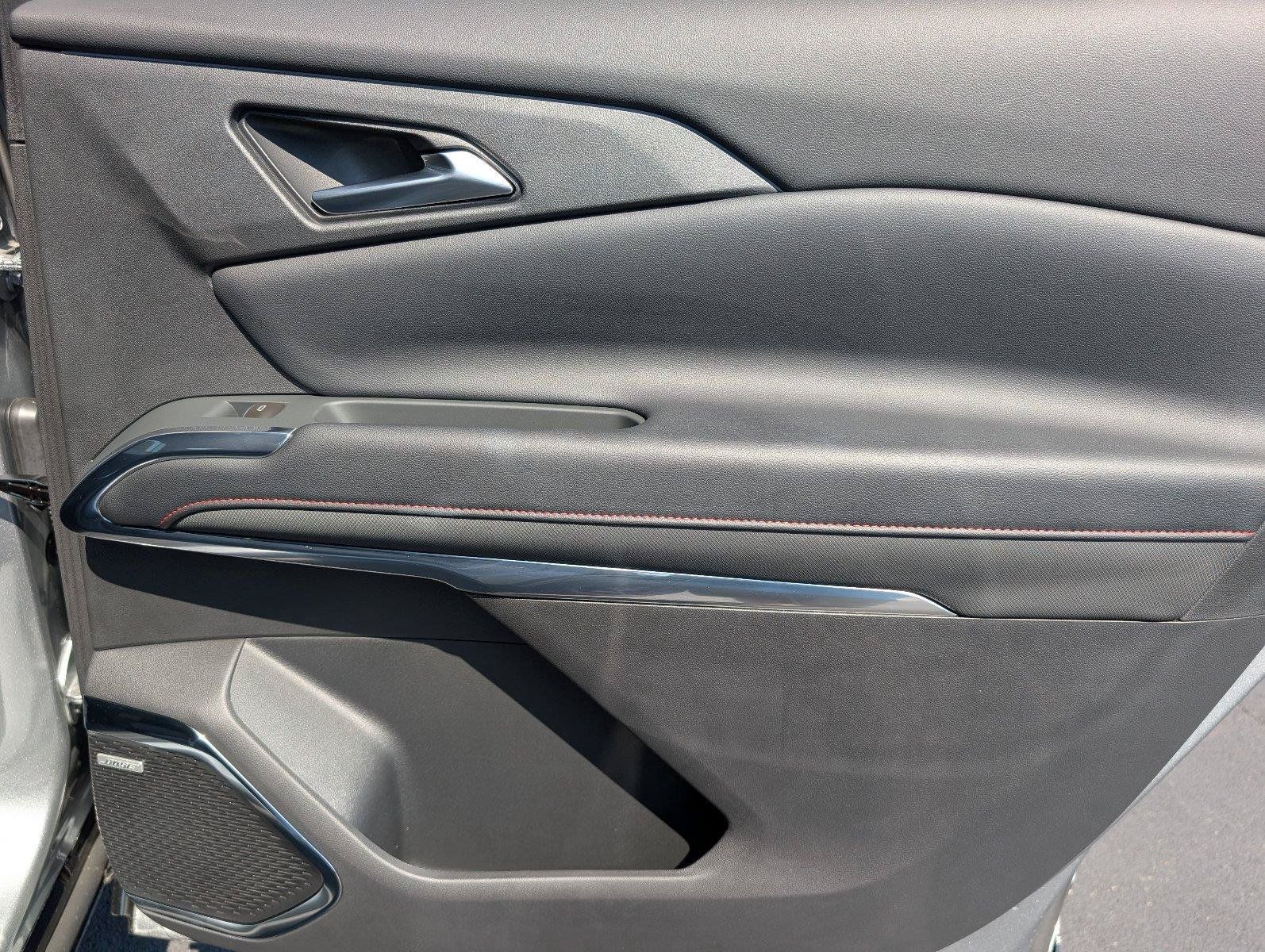 New 2026 Chevrolet Traverse RS FWD image 35