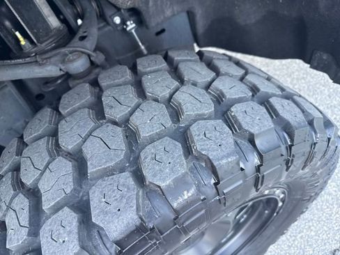 Used 2025 Chevrolet Colorado W/T w/ WT Convenience Package II image 23