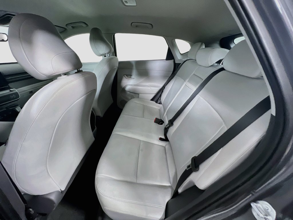 Certified 2025 Hyundai Kona SEL AWD/4WD image 22