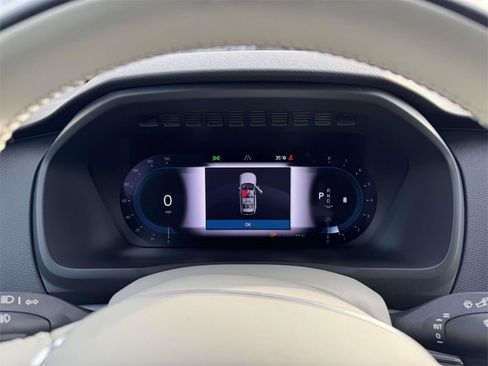 Certified 2024 Volvo XC90 B5 Core w/ Climate Package image 23