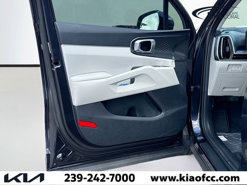 New 2026 Kia Sorento S w/ S Panoramic Sunroof Package image 22