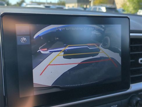 New 2026 Hyundai Venue SE image 21