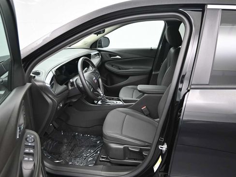 Used 2024 Buick Encore GX Preferred AWD/4WD image 8