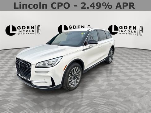 Certified 2025 Lincoln Corsair Reserve image 4