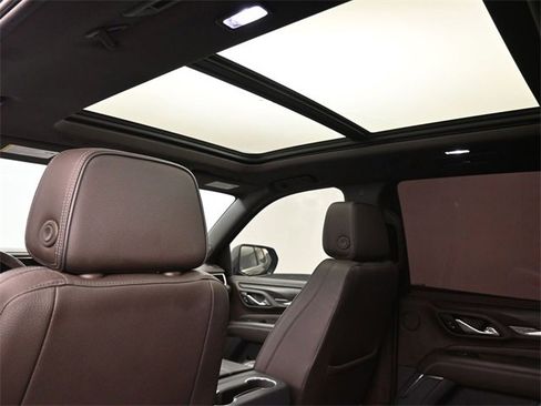 Used 2021 GMC Yukon Denali image 6