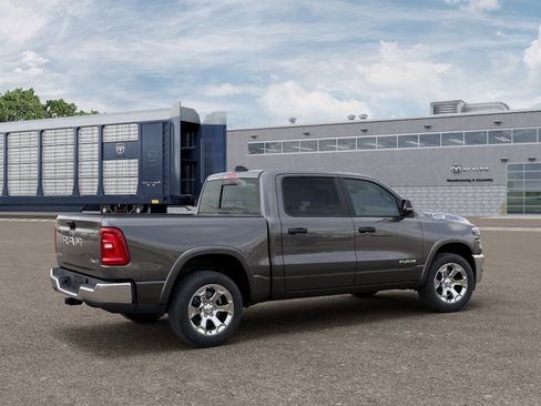 New 2026 RAM 1500 4x4 Crew Cab image 4