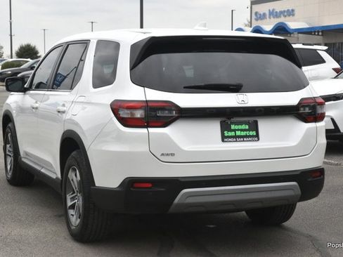 Certified 2023 Honda Pilot EX-L image 4