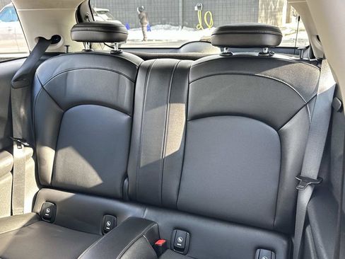 Used 2014 MINI Cooper 2-Door Hardtop image 25