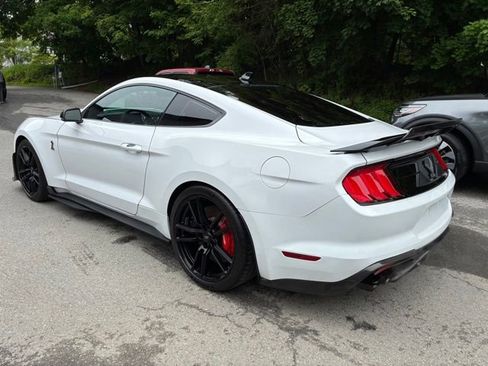Certified 2021 Ford Mustang Shelby GT500 w/ Technology Package RWD image 12