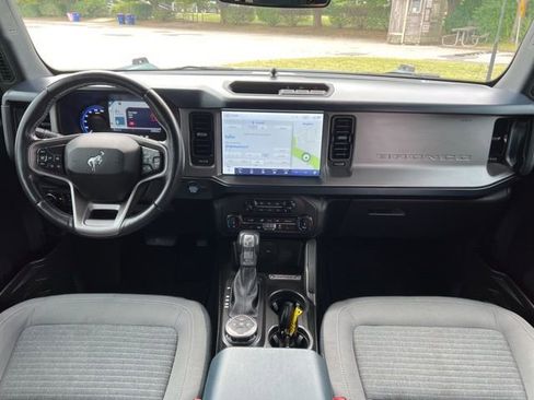 Used 2022 Ford Bronco Outer Banks image 35