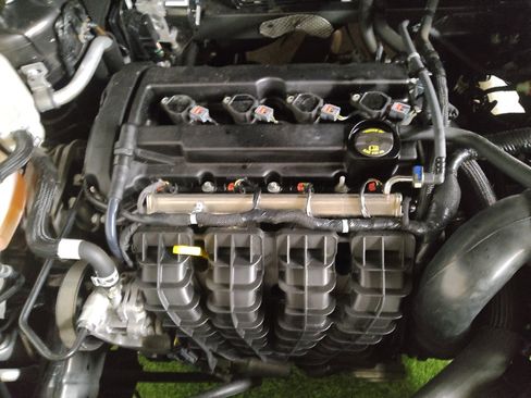 Used 2018 Dodge Journey SE image 30