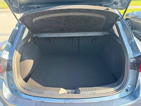 Used 2016 MAZDA MAZDA3 i Grand Touring FWD image 6
