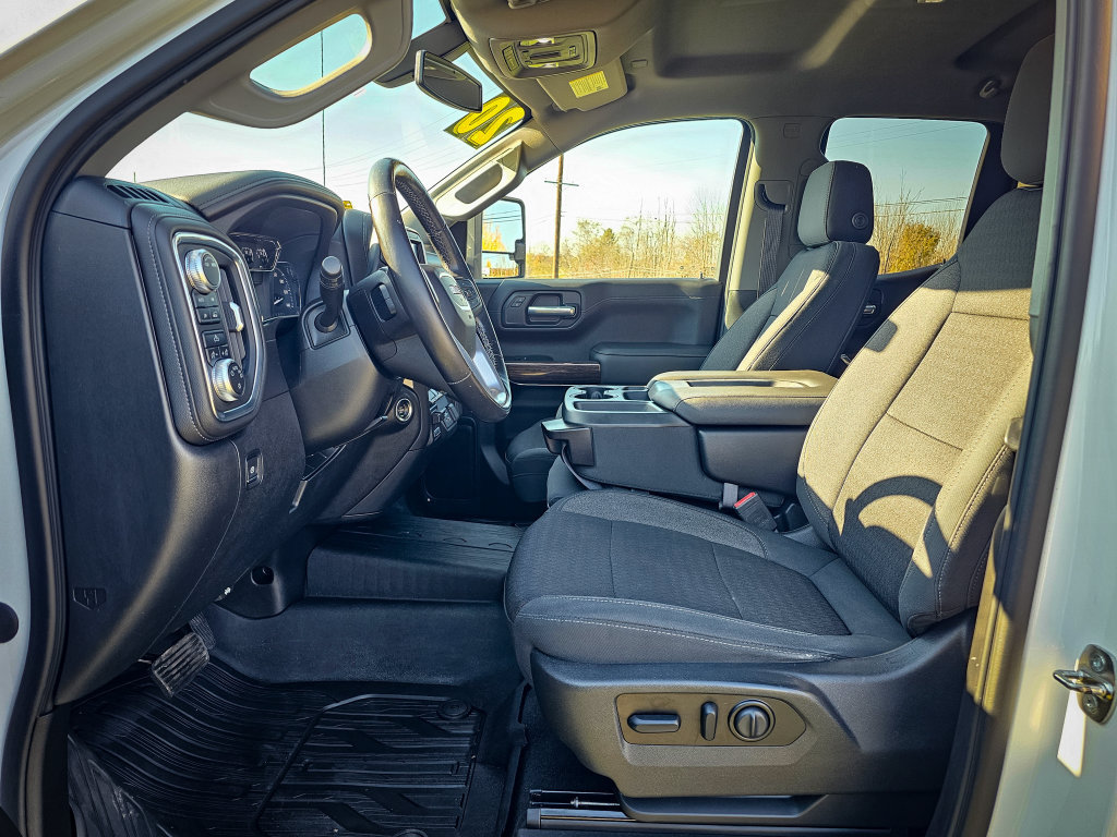 Used 2020 GMC Sierra 1500 SLE w/ SLE Value Package AWD/4WD image 13