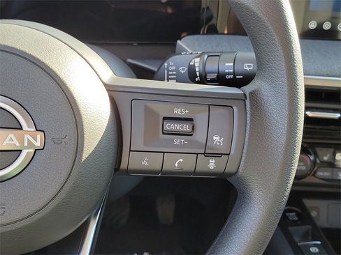 New 2026 Nissan Kicks SV w/ SV Premium Package image 8