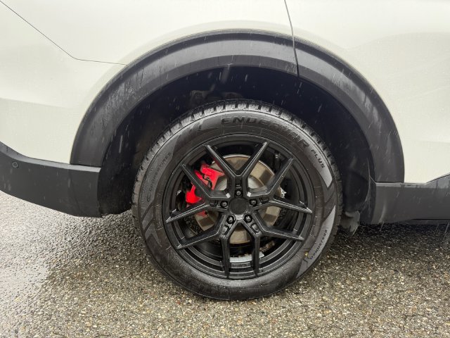 Used 2020 Ford Explorer ST w/ ST Street Pack AWD/4WD image 27