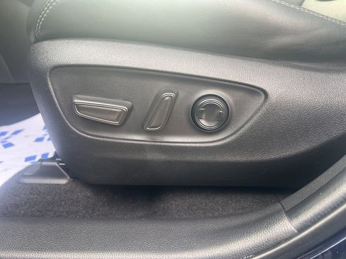 Certified 2023 Toyota RAV4 XLE Premium image 6