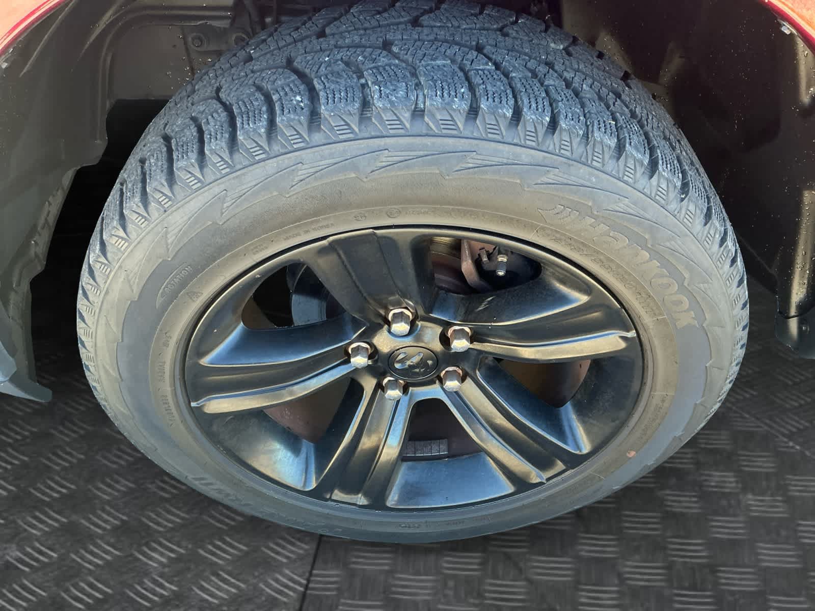Used 2017 RAM 1500 Classic SLT AWD/4WD image 14