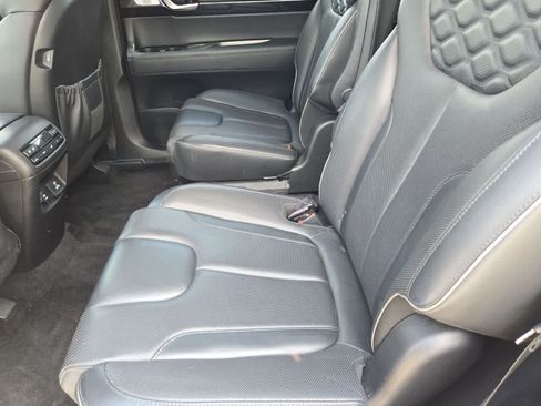 Used 2021 Hyundai Palisade Limited FWD image 19
