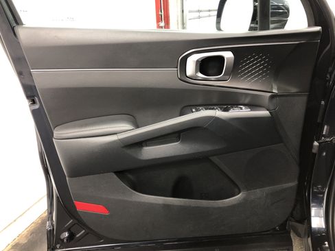 Certified 2023 Kia Sorento EX image 15