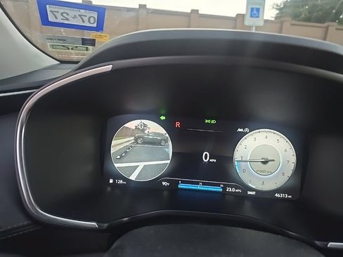 Certified 2023 Hyundai Santa Fe SEL w/ Premium Package FWD image 14